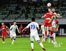 湖人锁定胜,勒布朗誓言,延续科比辉,爱体育平台,爱体育官方网站,爱体育登录入口,爱体育app下载